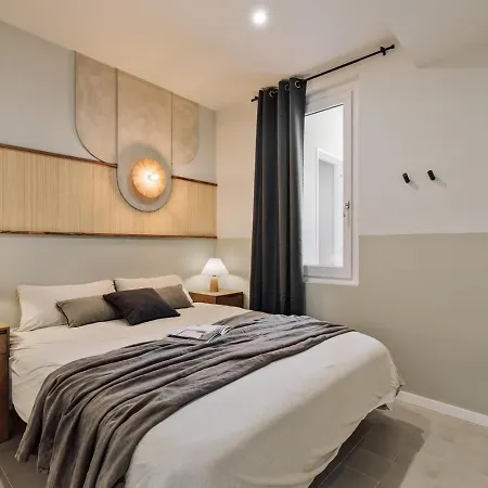 Daire Nal - 2 Bedrooms, Office And Balcony In Eixample Dreta